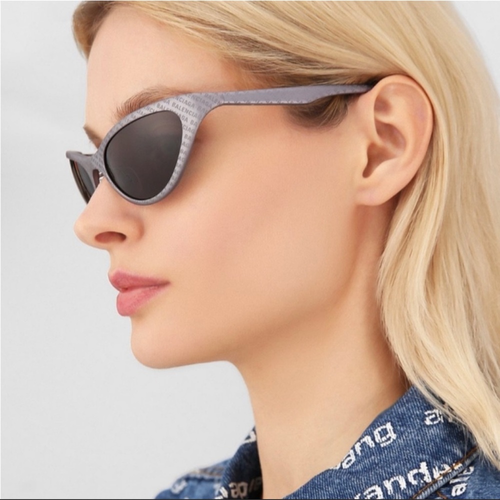 💯AUTH New Balenciaga unisex sunglasses Grey logo silver metallic cat eye B0068S